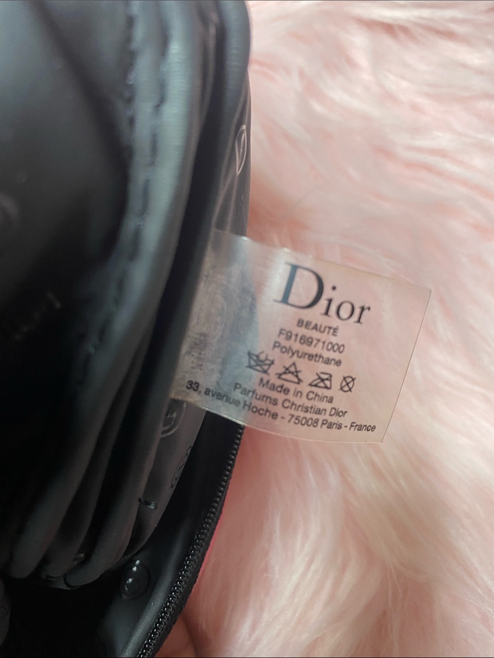 Dior Lip-Shaped Cosmetic Pouch in Hot Pink with Black Logo - Picture 6 of 7